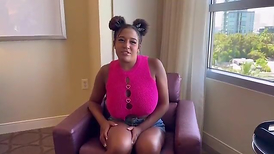 Girlfriend’s step-sista seduces me into a inner climax